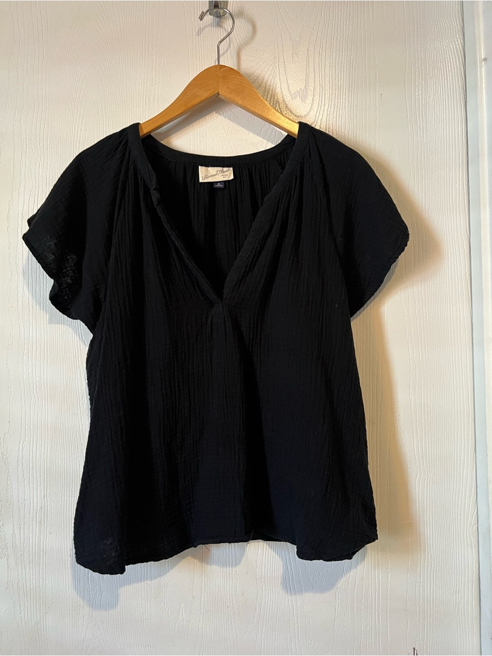 Universal Thread Black Gauze Flutter Sleeve Blouse shirt women Sz XL